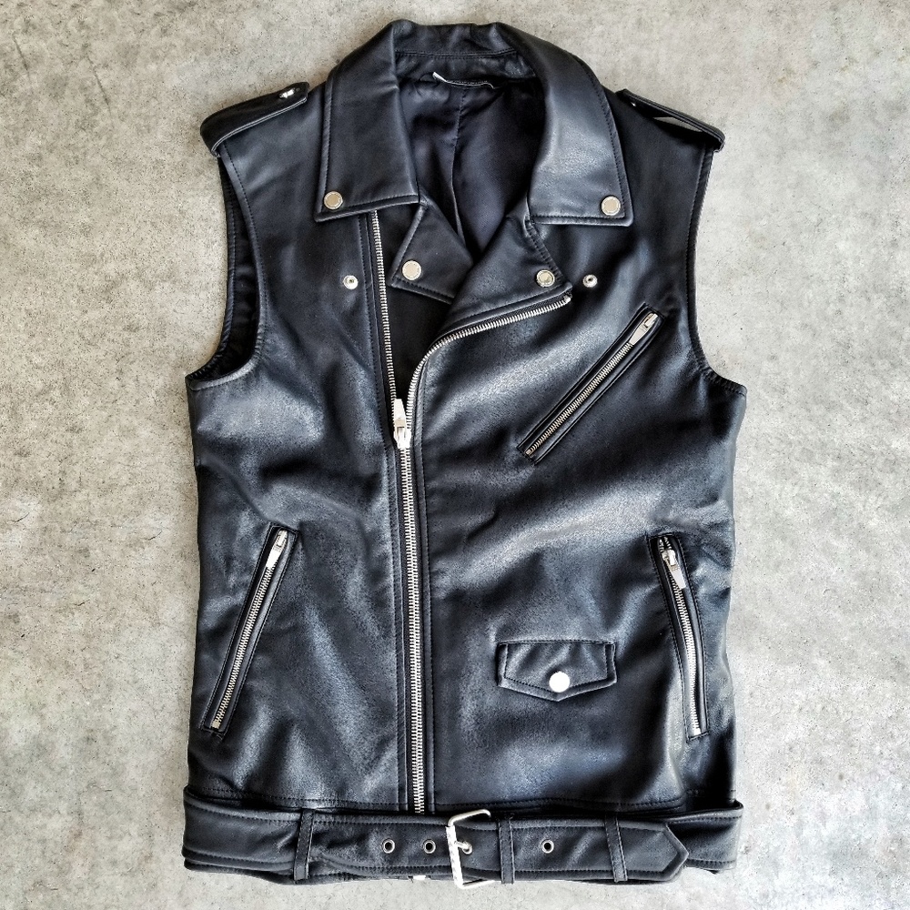FAUX LEATHER VEST